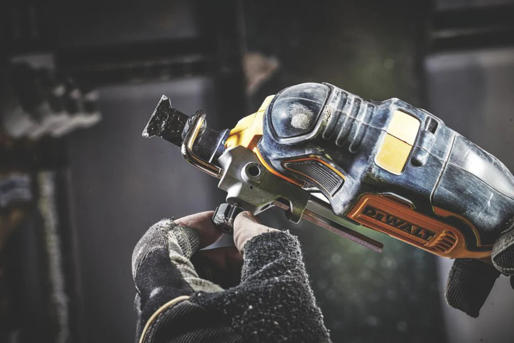 DeWalt DCS355N XR Brushless Oscillating Multi-Tool - 18v - Body Only