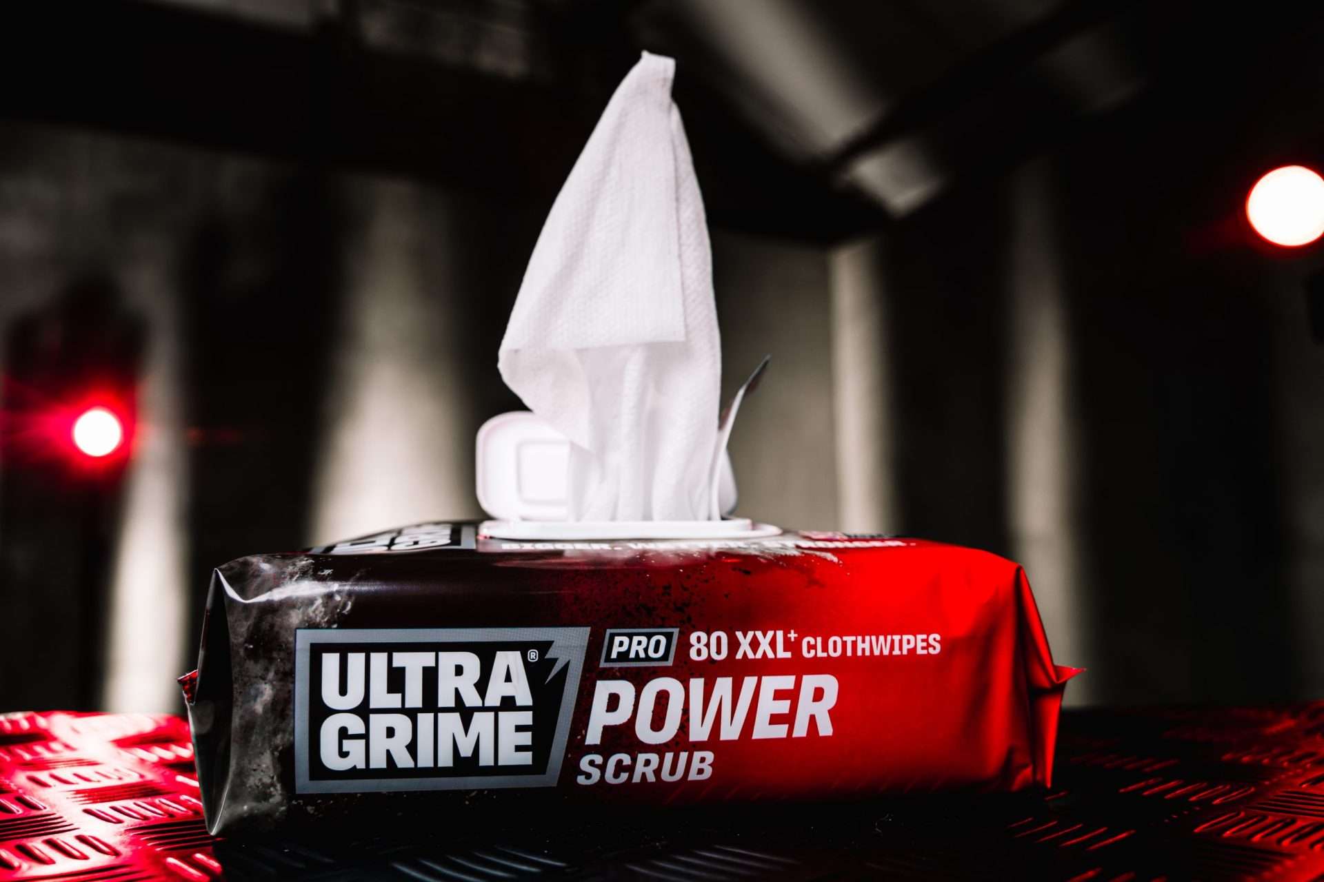 ULTRA GRIME POWER SCRUB WIPES (RED) 80no