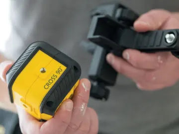 STANLEY Intelli Tools Cross90 Laser (Green Beam)