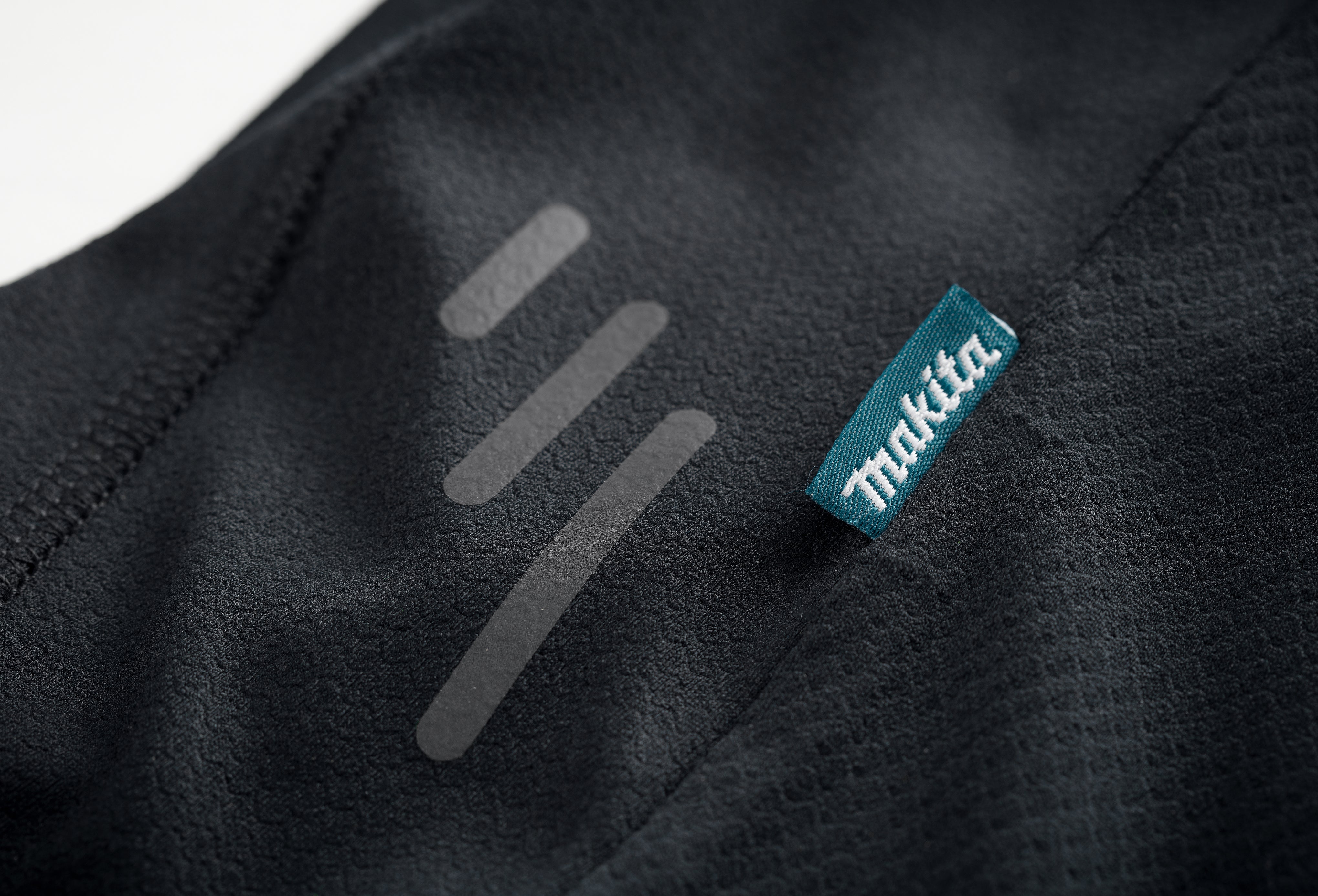 MAKITA TECH BASELAYER TOP BLACK M