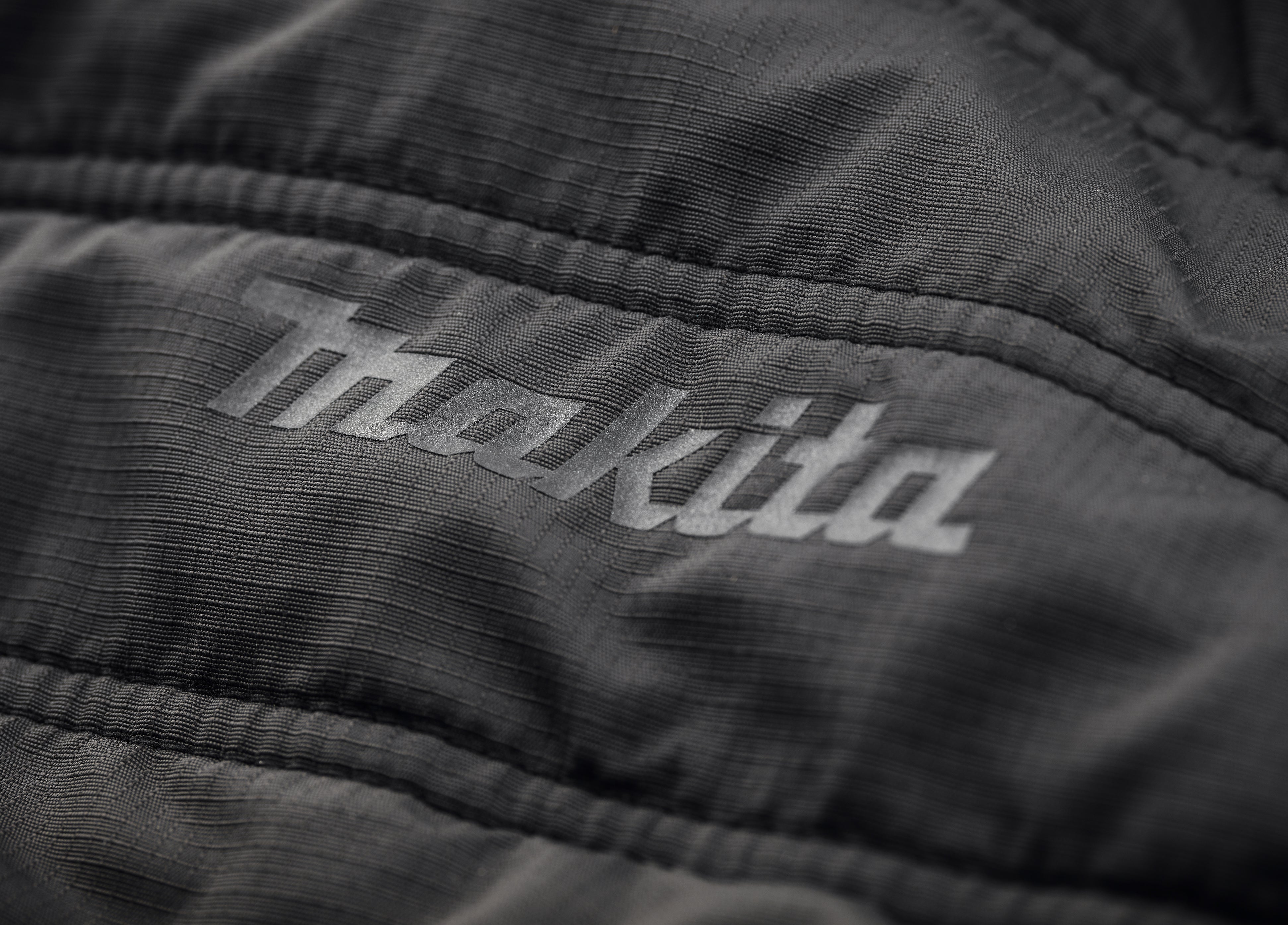 MAKITA WOMENS SHIELD JACKET BLACK 14