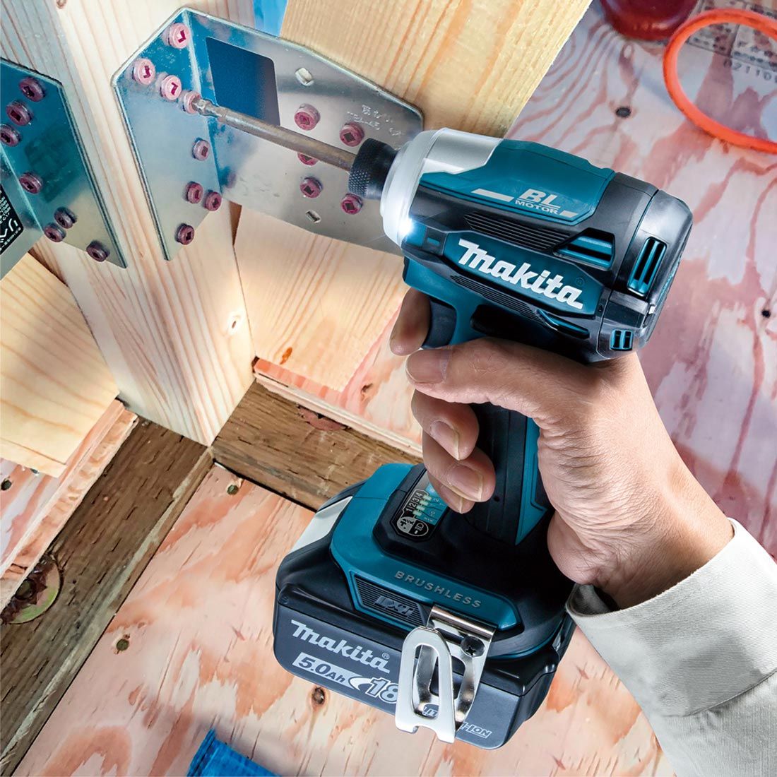 Makita DTD172Z 18V Li-ion LXT Brushless Impact Driver