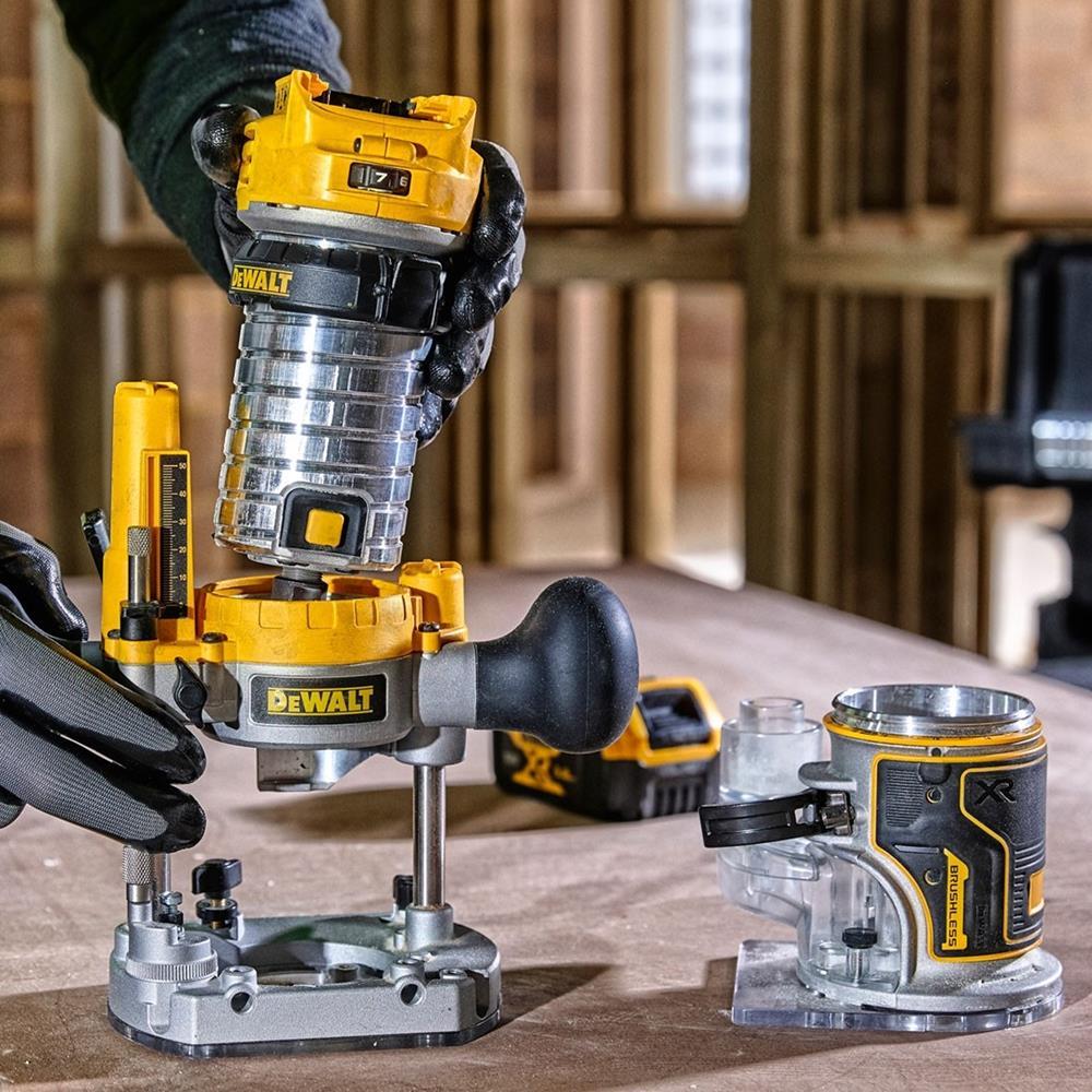 DEWALT DCW604NT XR 1/4in Twin Base Router 18V - Body Only