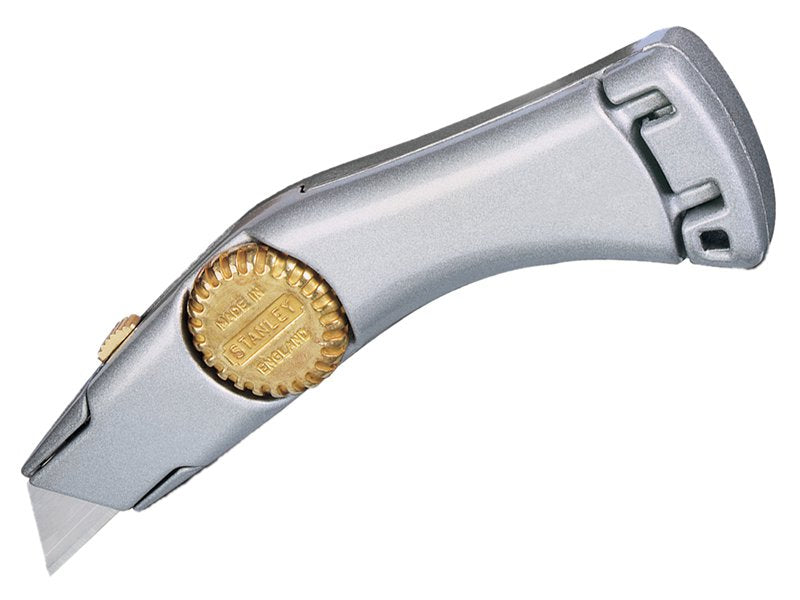 Stanley Retractable Blade Heavy-Duty Titan Trimming Knife Carded Main Image