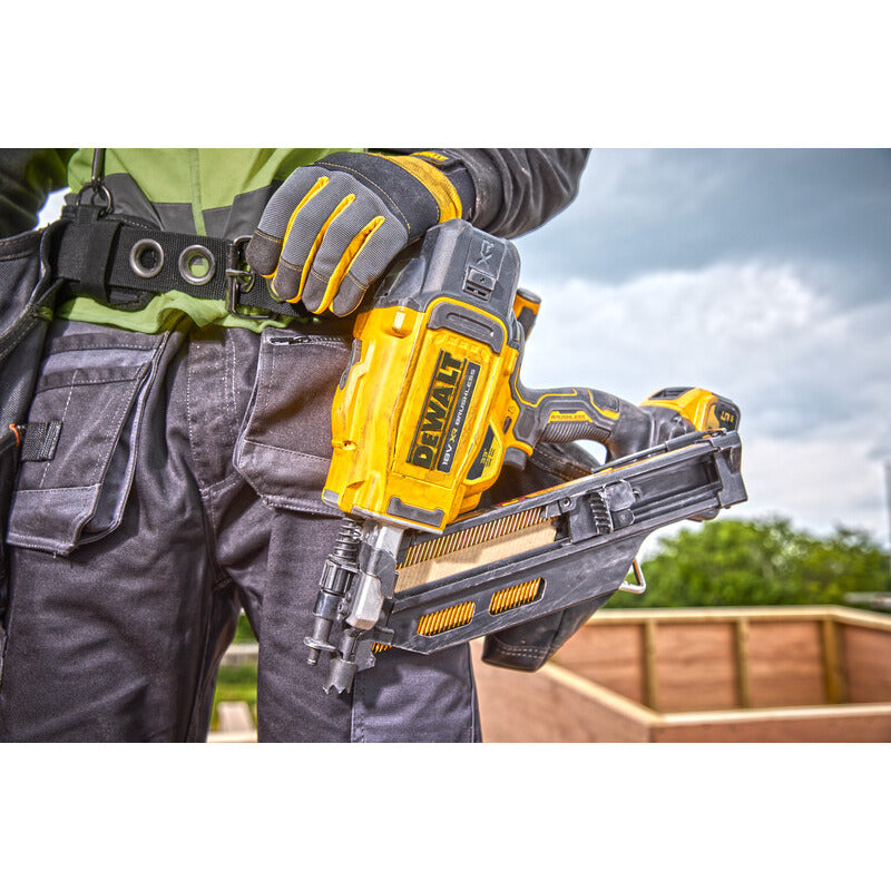 Dewalt DCN930N-XJ 18V First Fix 90mm Framing Nailer