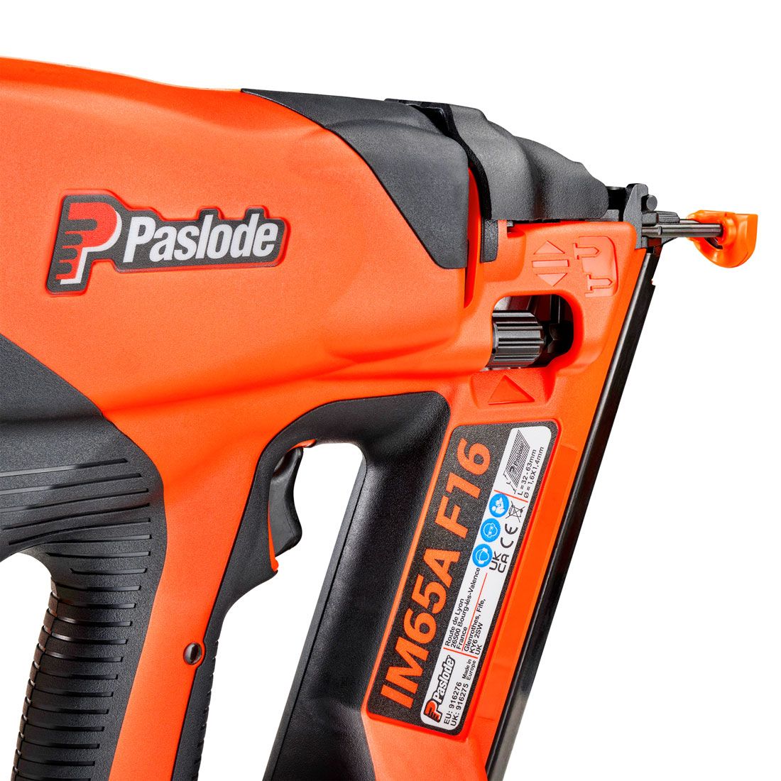 Paslode IM65A F16 Angled Finish Nailer Kit (inc lithium battery, charger & carry case)